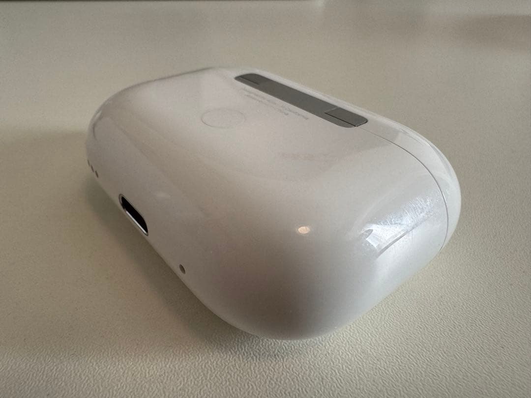 AirPods Pro 2（2024末購入、不具合無し、付属品完備）