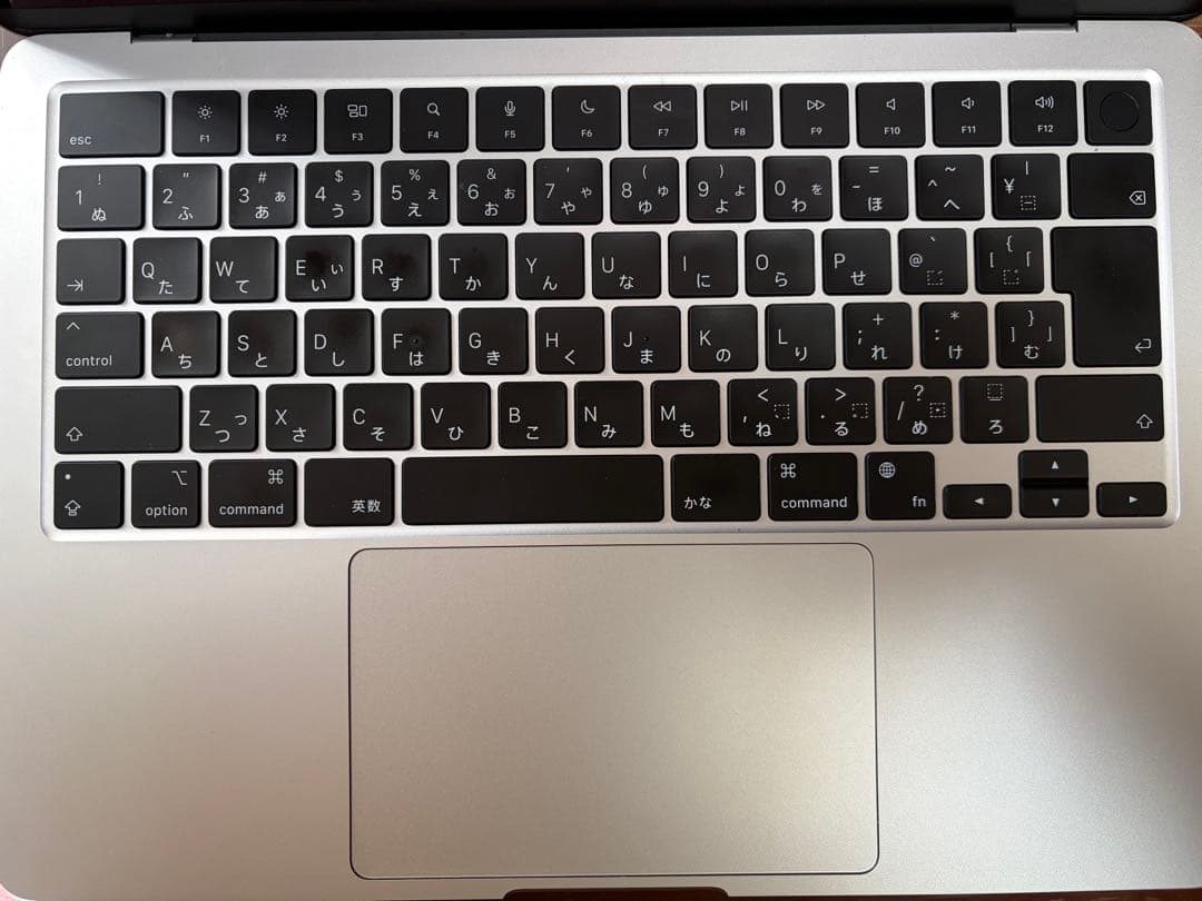 MacBook Air M3 16GB 1TB 13インチ