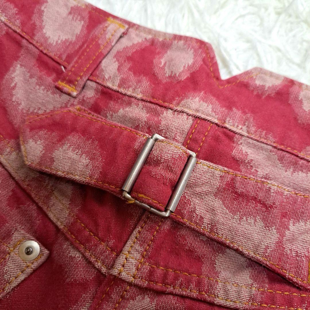 【Vivienne Westwood】レオパード柄　ピンクレッドショートパンツ