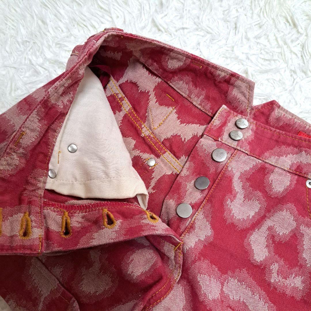 【Vivienne Westwood】レオパード柄　ピンクレッドショートパンツ