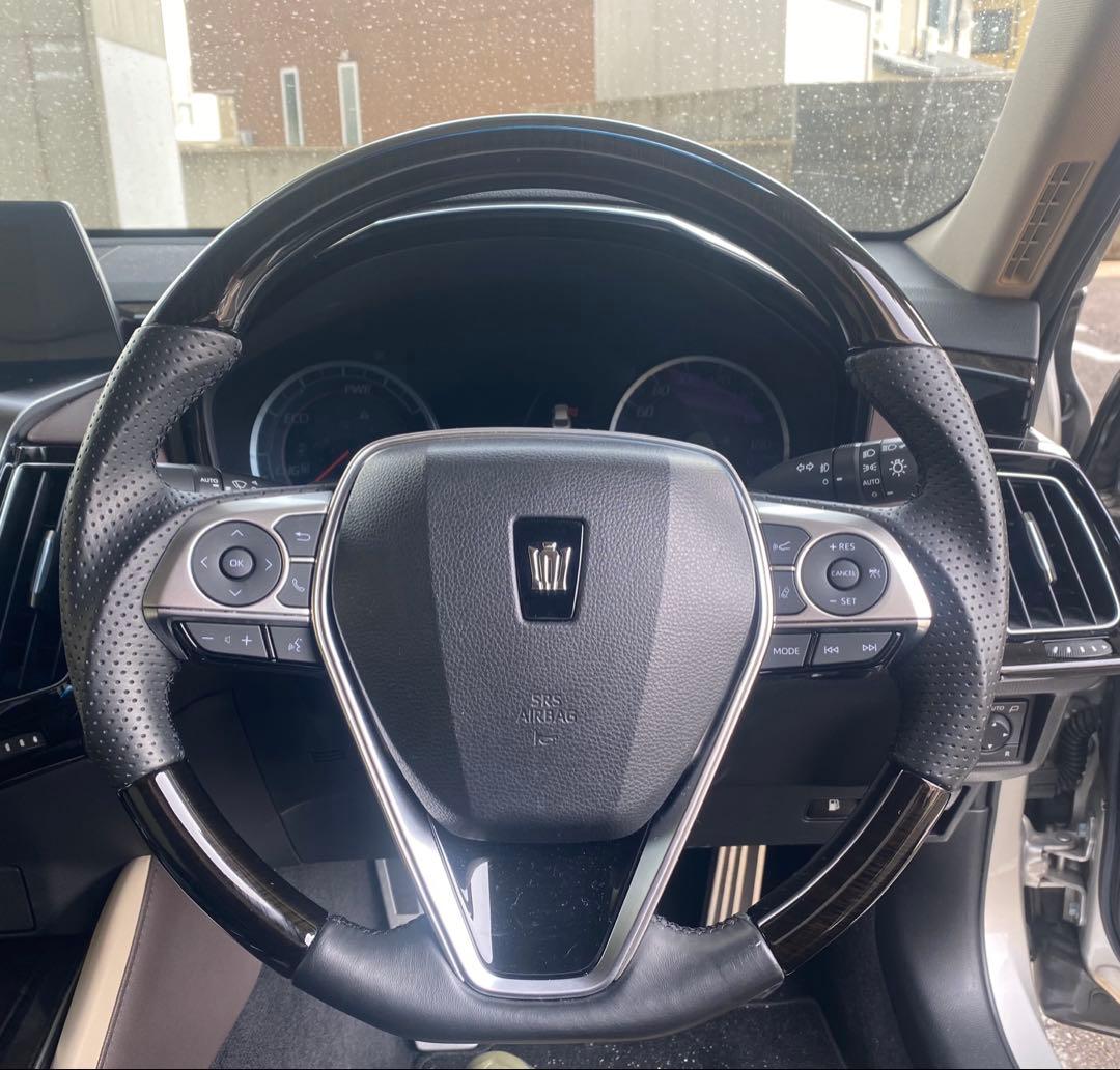 美品 グラージオ 220クラウン ステアリングスイッチ ASSY 金属調