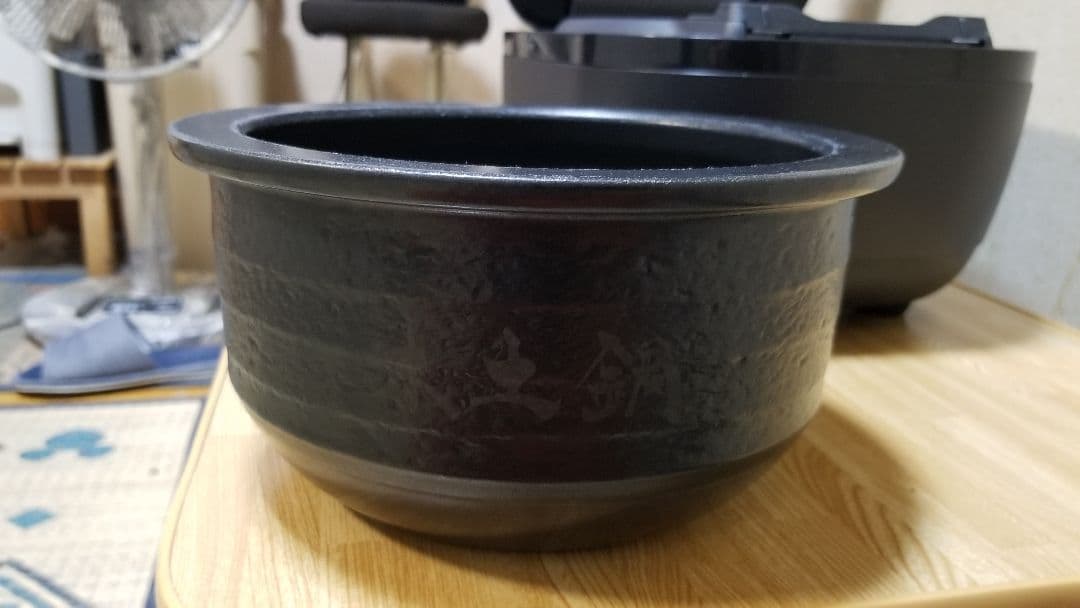 ☆2022年製☆ハイグレードモデル☆タイガー 土鍋ご泡火炊き 可変圧力IH炊飯器