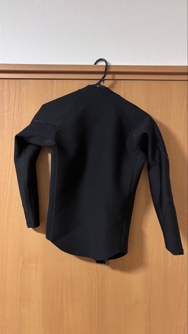 O'NEILL SUPERFREAK タッパーnn