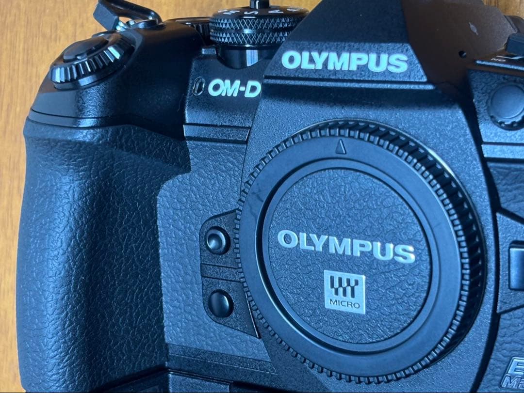 デジタルカメラ OLYMPUS E-M1 Mark III 12-40mm F2.8 PRO