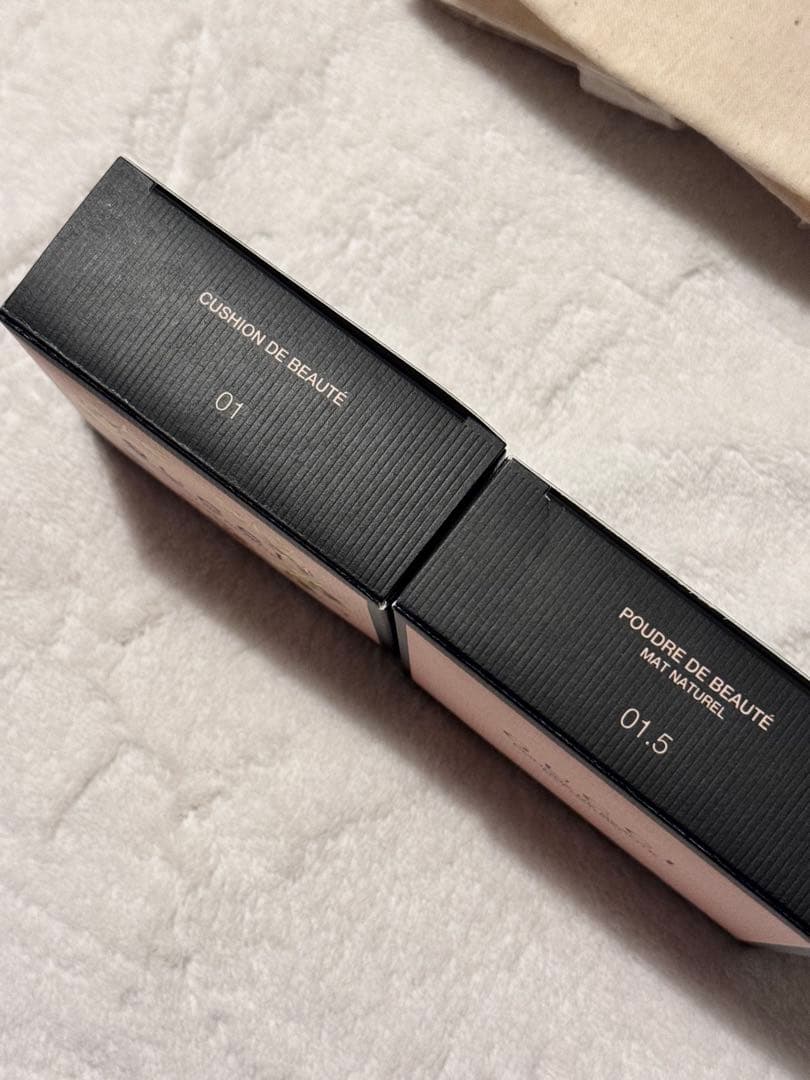 a*9様 Gucciリップ３本クッションファンデーションフェイスパウダートート計