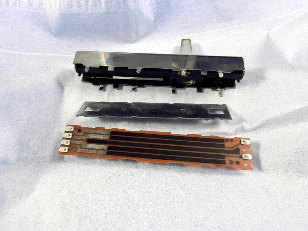 TECHNICS SH-EX1200 テクニクス