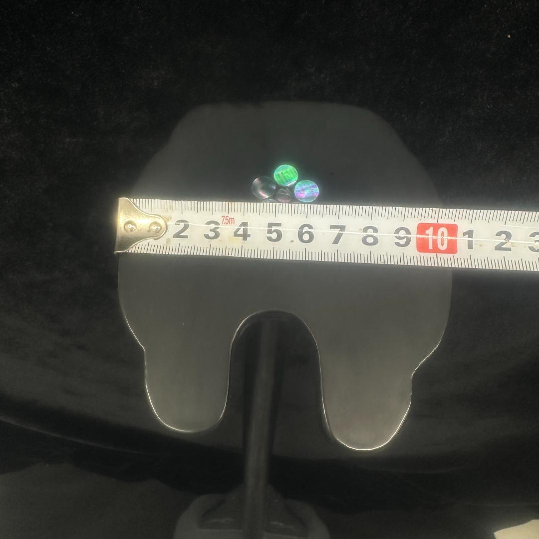 岩松紋 風情ある螺鈿 刀立て 太刀掛け