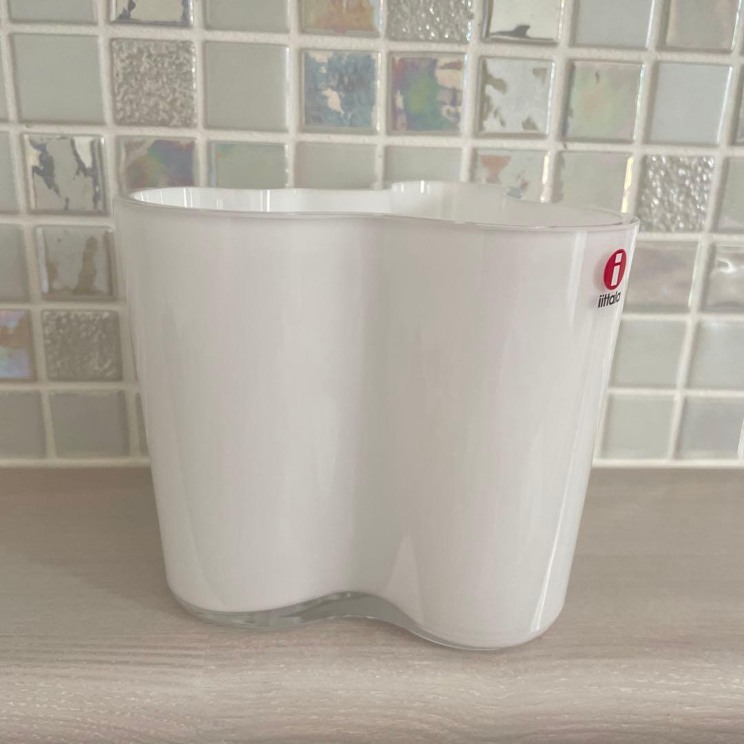 Mpico❗️ イッタラ　フラワーベース ホワイト　95mm