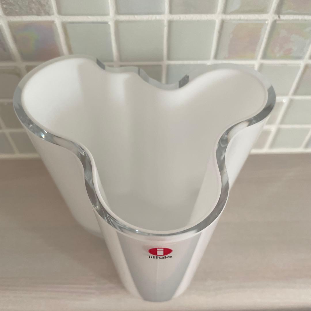 Mpico❗️ イッタラ　フラワーベース ホワイト　95mm