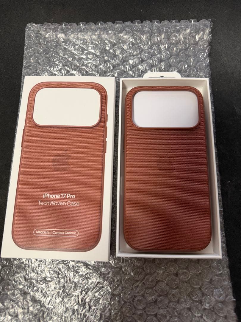 iPhone 17 Pro テックウーブンケース　シエナ　開封済　試着のみ