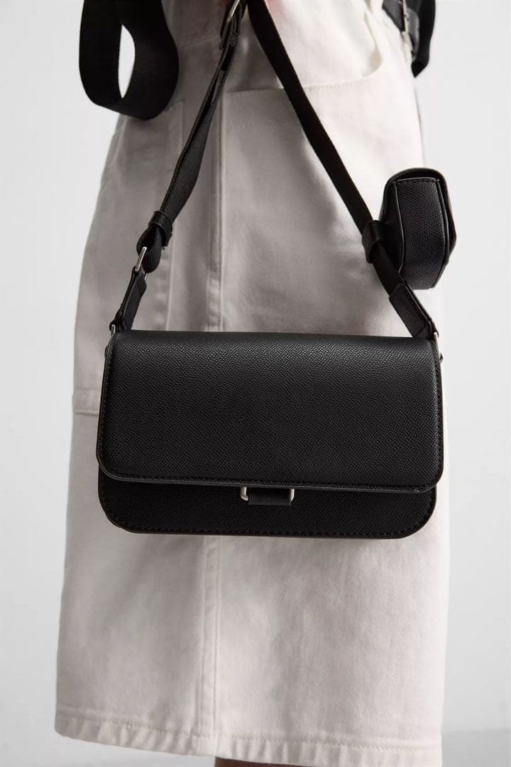 ZARA ザラ テクスチャードクロスボディバッグ