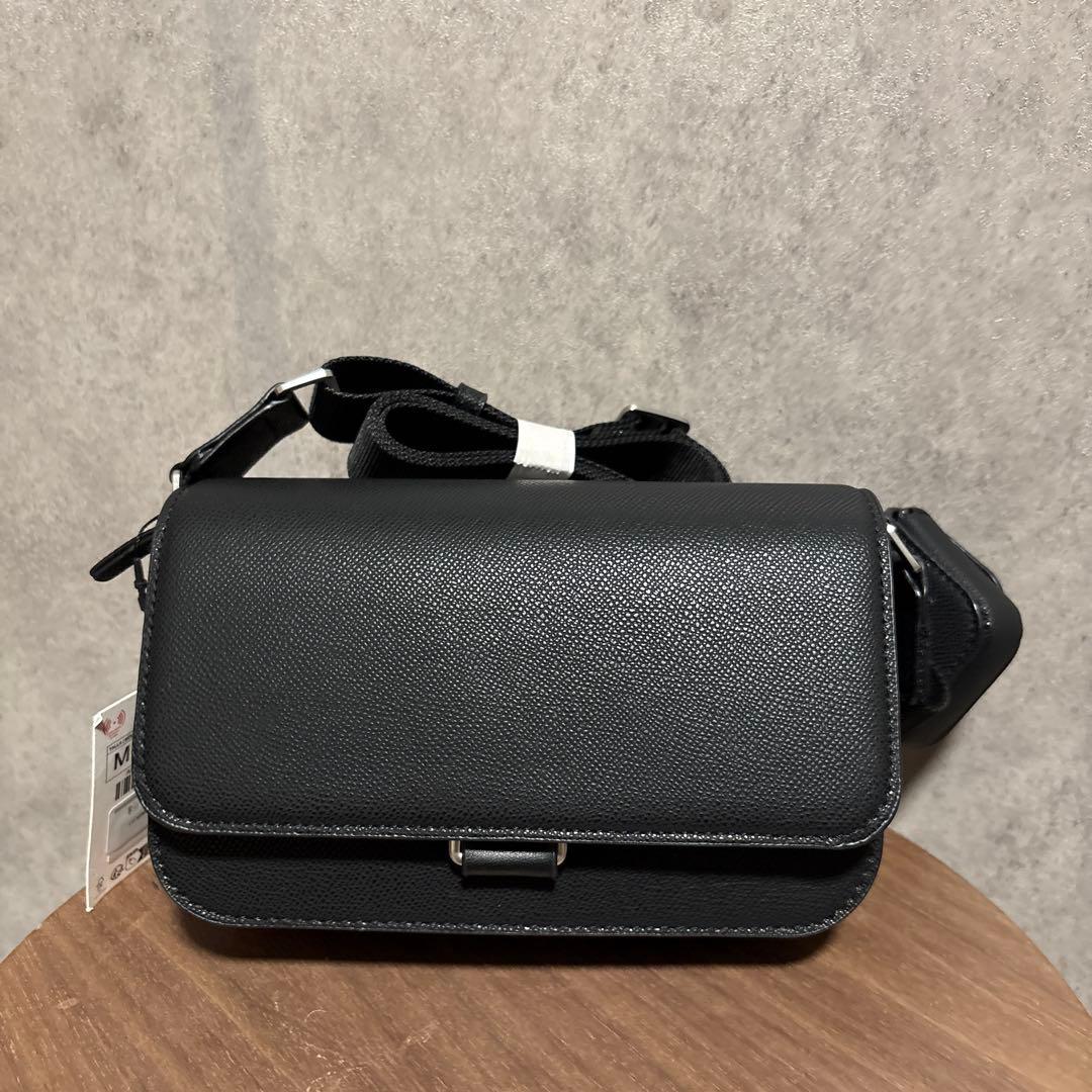 ZARA ザラ テクスチャードクロスボディバッグ