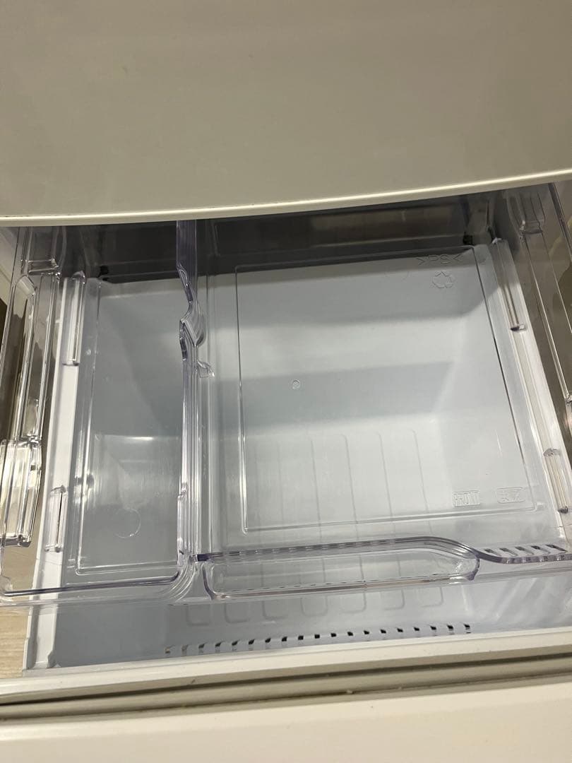 【送料込み】【超美品】三菱 冷凍冷蔵庫 MR-P15E2H-W