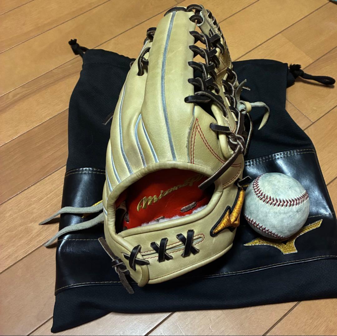 Mizuno 硬式グローブ ベージュ ボール付き