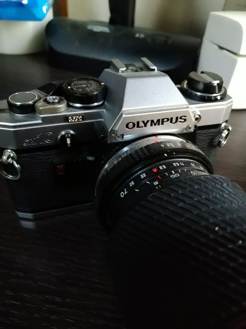 オリンパスOM-10一眼レフ（フィルムカメラ）