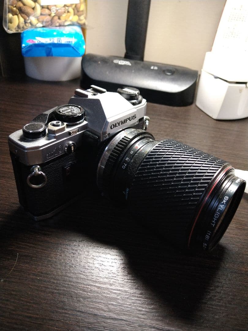 オリンパスOM-10一眼レフ（フィルムカメラ）