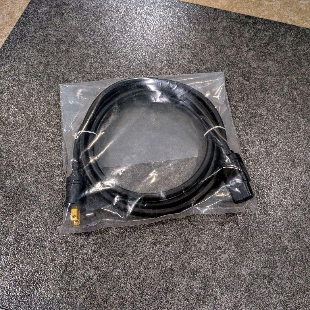 美品 LUXMAN JPA-15000 1.8m 電源ケーブル