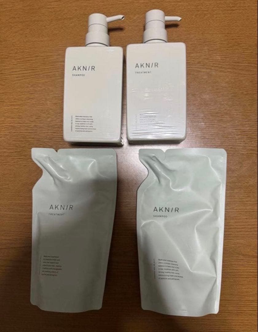 AKNIR シャンプートリートメントセット