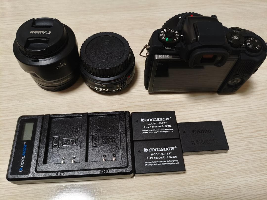 Canon EOS M5 ミラーレス一眼カメラ　セット