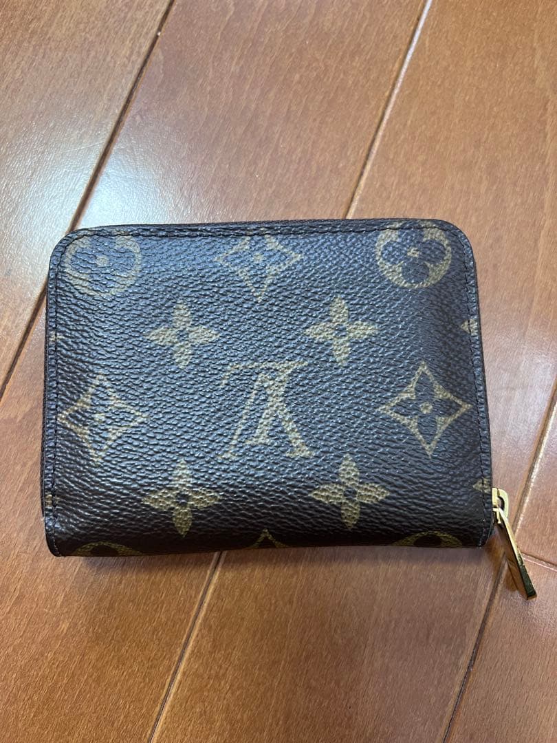 ルイヴィトン　モノグラム　ジッピーパース　ケース　LV