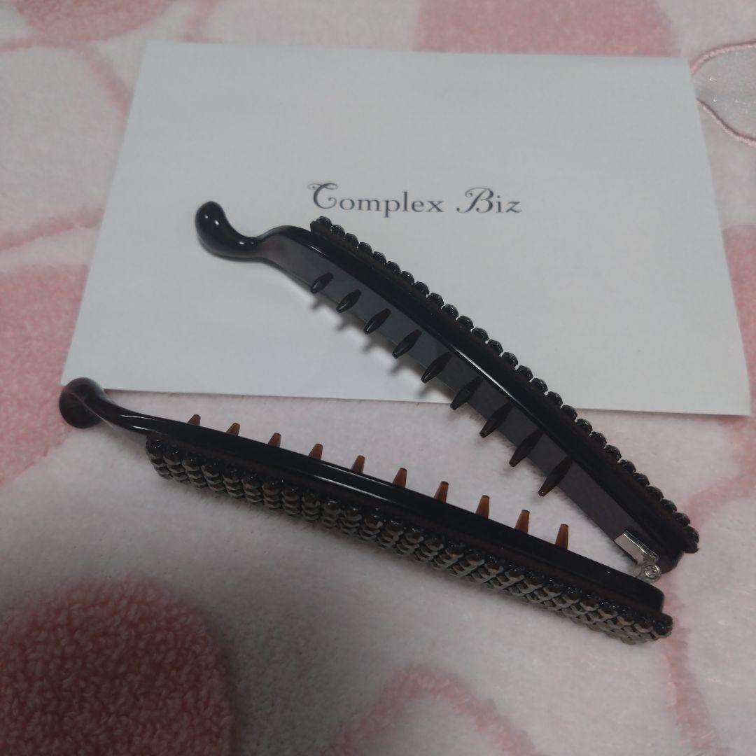 コンプレックスビズ♡バナナクリップ スワロフスキー