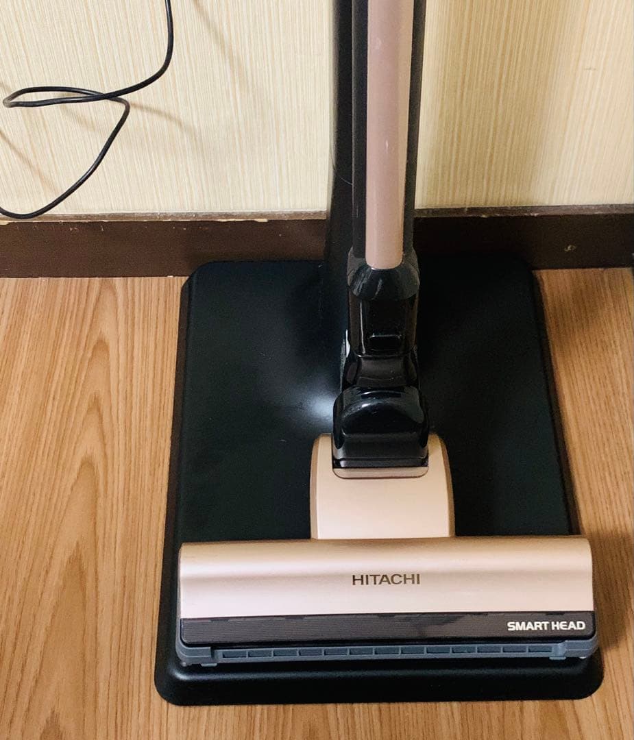 日立充電式掃除機　PV-BH900G スティッククリーナー シャンパンゴールド