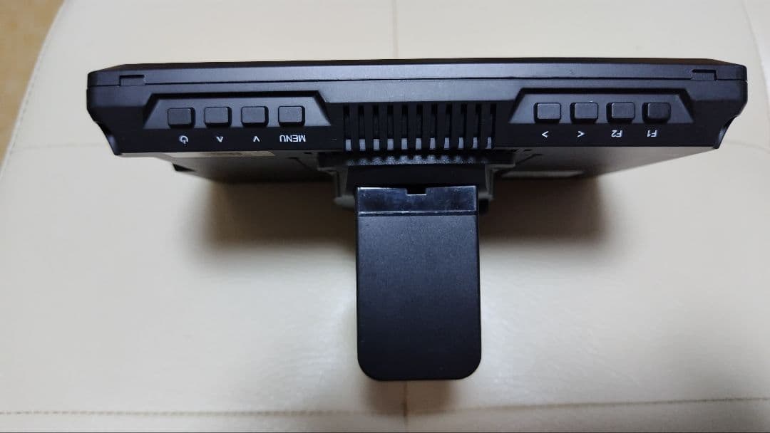 Feelworld FW279 7inフィールドモニターとバッテリーAC電源追加