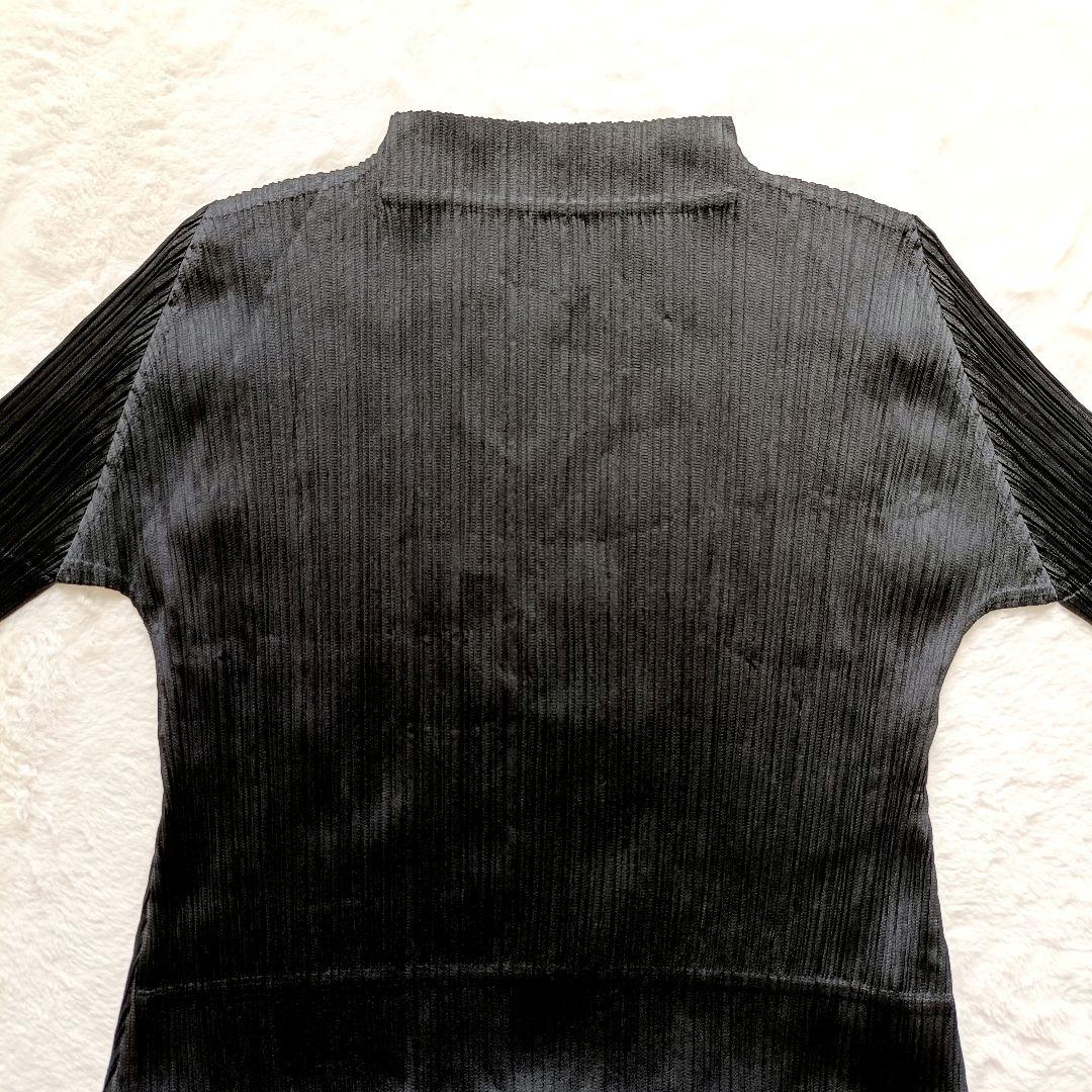 PLEATS PLEATS イッセイミヤケ　ハイネックカットソー　トップス