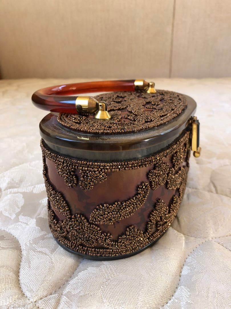 ヴィンテージ　ルーサイトバッグ　ビーズ