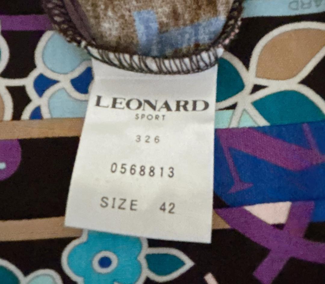⭐︎LEONARD⭐︎黒い多色ドット花柄五分袖チュニック 42（XL)