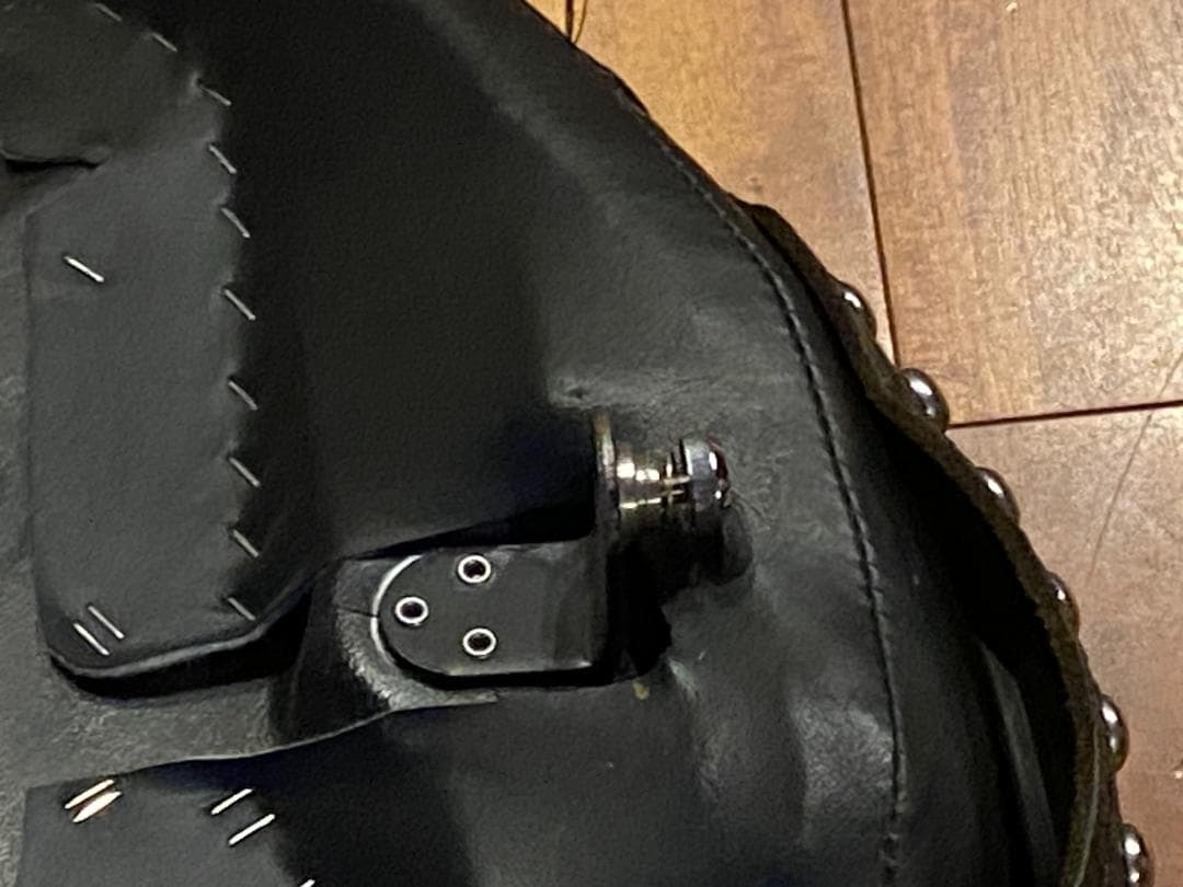 2004年製ヘリテイジFLSTC　純正フロントシート