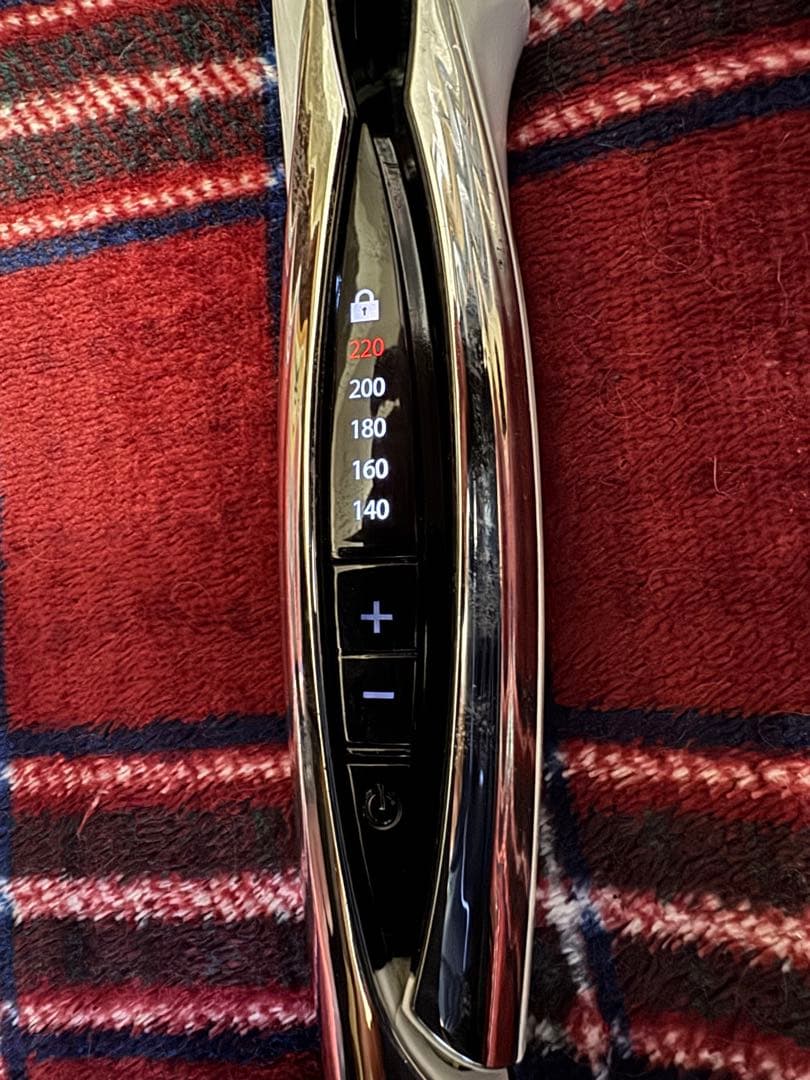 リファ　ストレートヘアアイロン ホワイト 140-220℃