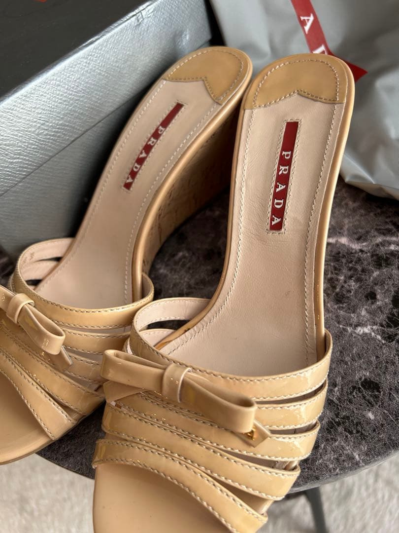 美品　PRADA ベージュ ミュール サイズ38 ヌードカラー　ウェッジソール