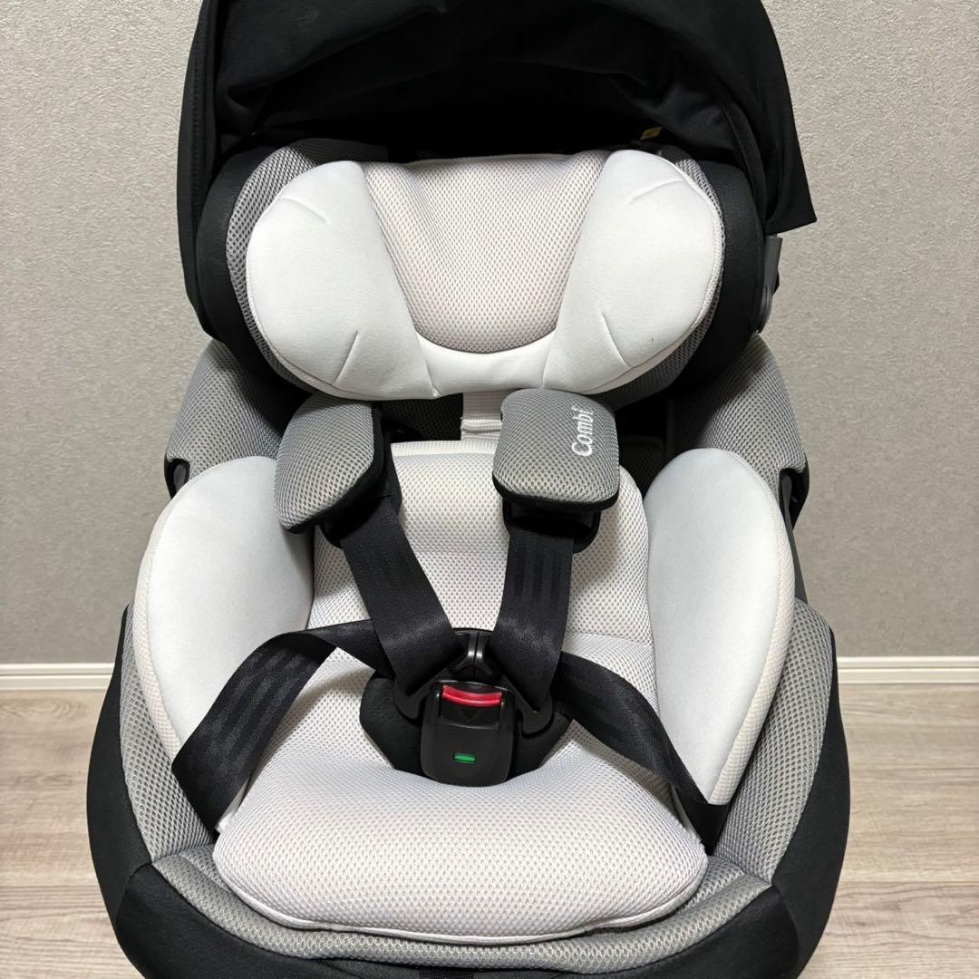 【美品】Combi コンビ THE S ISOFIX ZA-670 ブラック