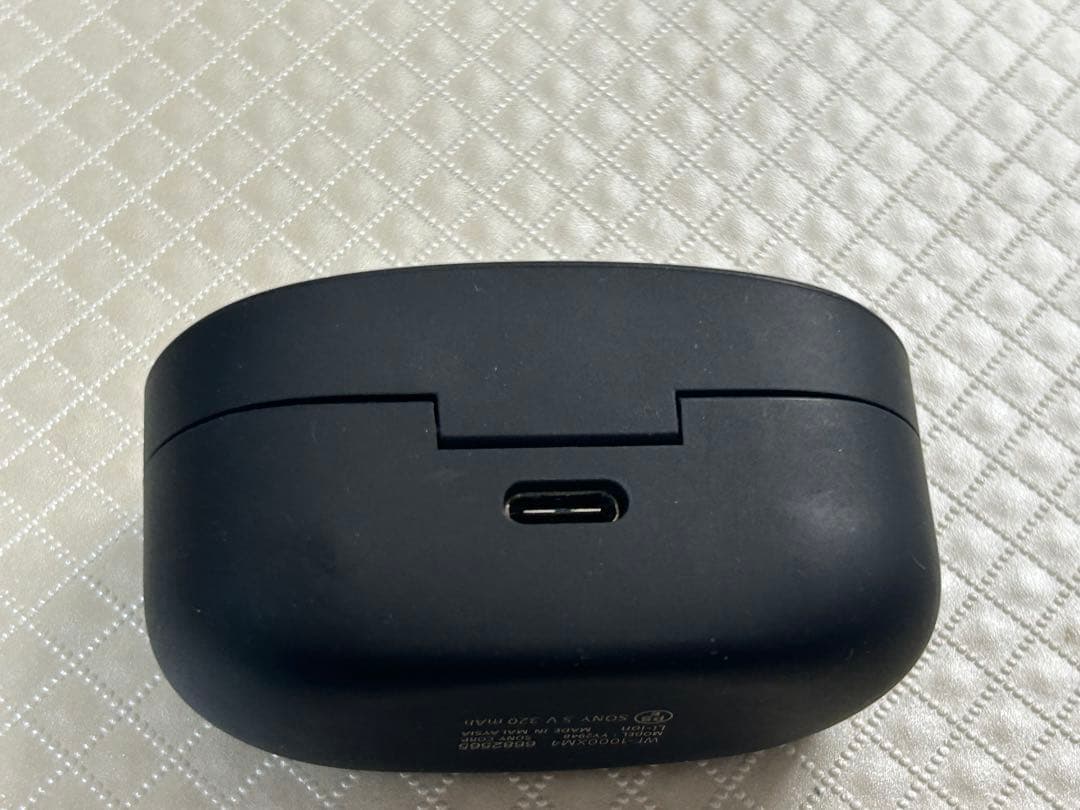 SONYワイヤレスノイズキャンセリングステレオヘッドセットWF -1000XM4