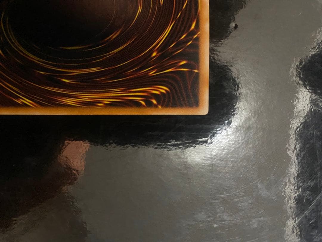 遊戯王　ブラックマジシャン　レリーフ　美品　傷なし