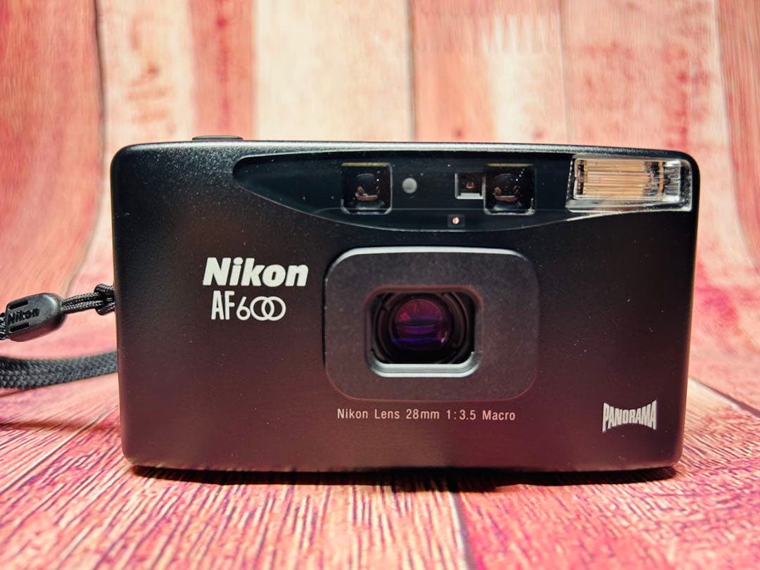 Nikon ニコン AF600 コンパクトフィルムカメラ