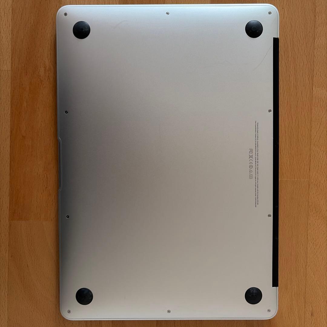 MacBook本体 MacBook Air (13-inch, Early 2014)