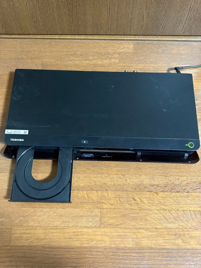 東芝HDD＆ブルーレイディスクレコーダー　DBR-W1007