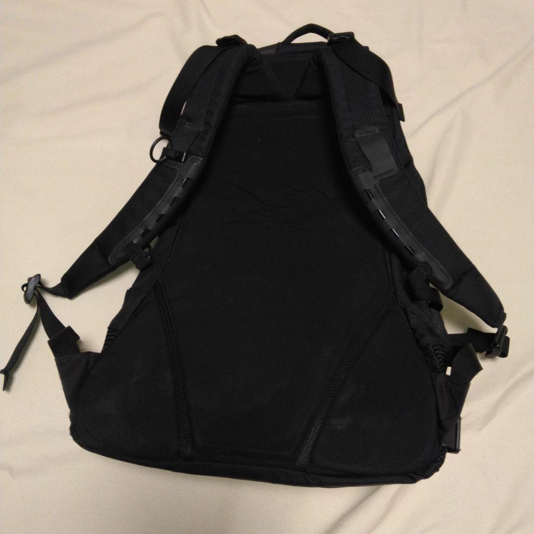 ARC'TERYX 　アロー22　ブラック リュック　バックパック