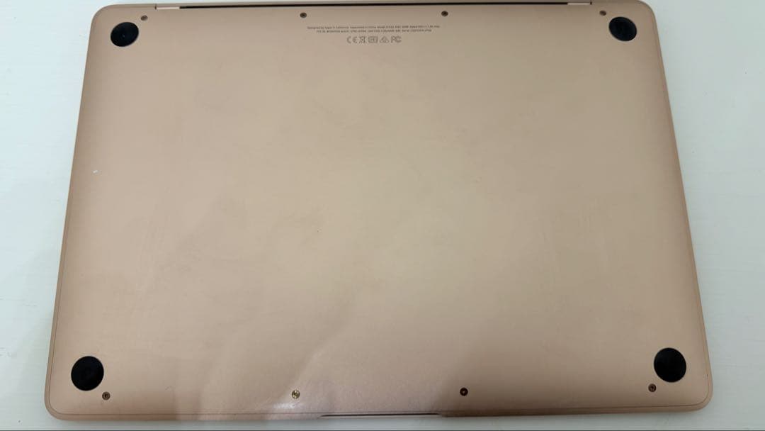 おまけ有！MacBook mid 2017 8gb 512gb