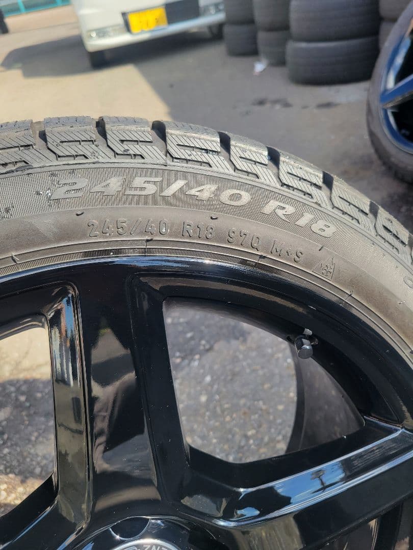 AMG 18インチホイール ベンツスタッドレス