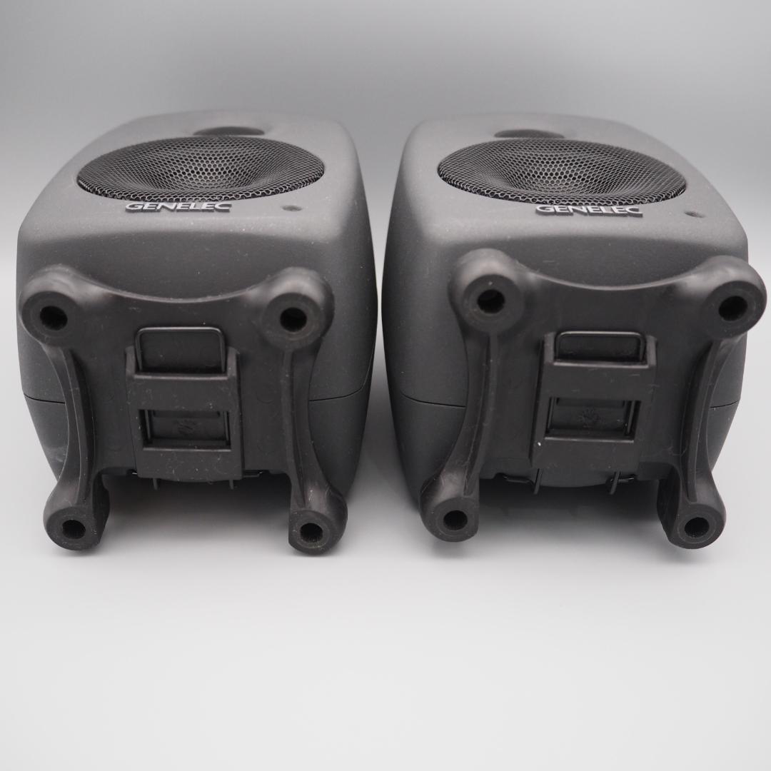 GENELEC 6010A PM アクティブスピーカー ペア 2台セット グレー