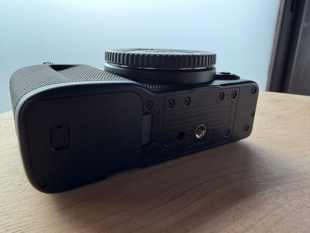 Nikon ZR 本体 ＋ 1TB CFexpress メモリーカード