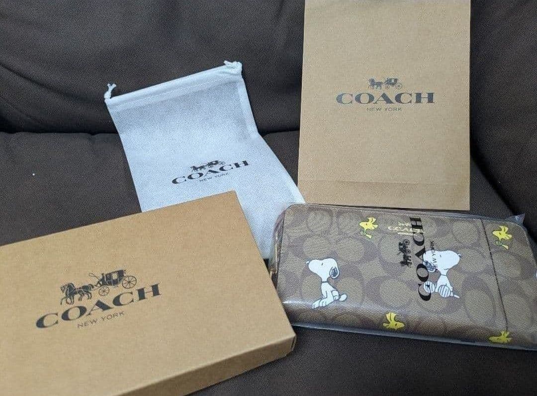 【新品未使用品】COACH長財布　スヌーピーコラボ