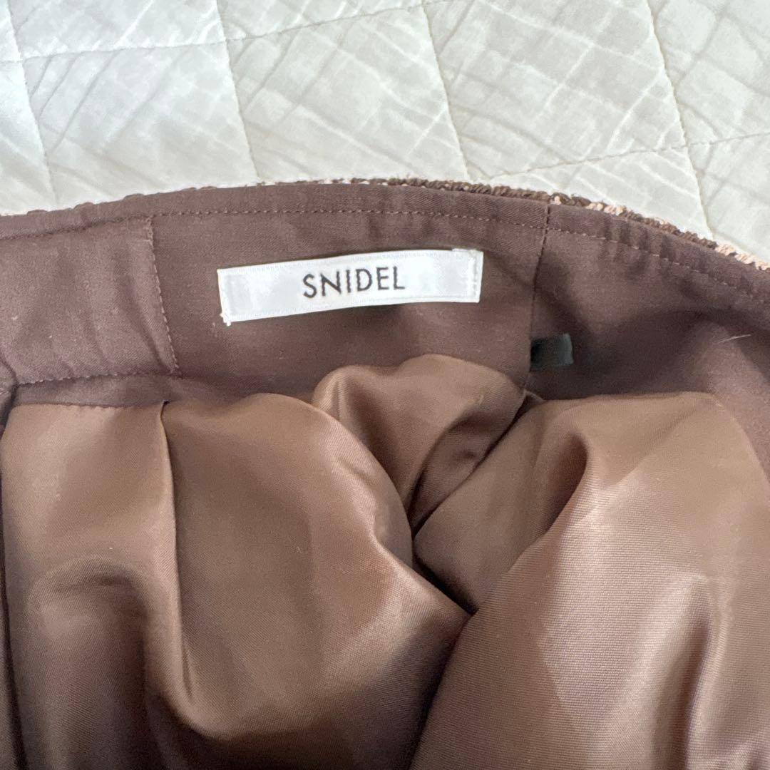 SNIDEL Sustainableロービングチェックミニスカート