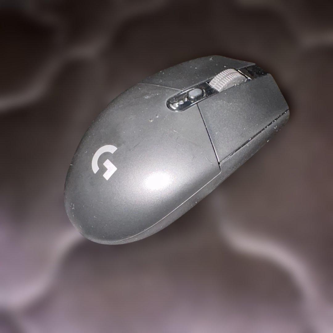 Logicool Proキーボード　Logicool 304マウスセット！！