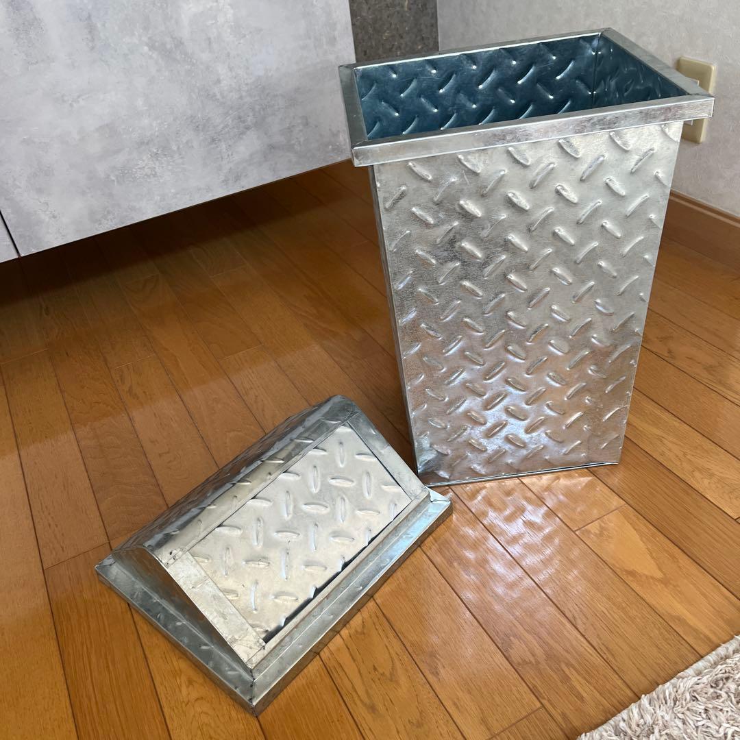 アルミゴミ箱　トラッシュボックス　オシャレ