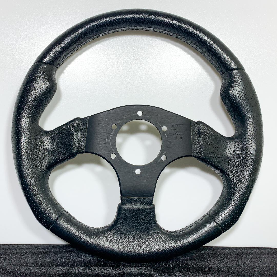 良品 MOMO モモ ジェット 32パイ ホーンボタン・ホーンリング・ネジ付