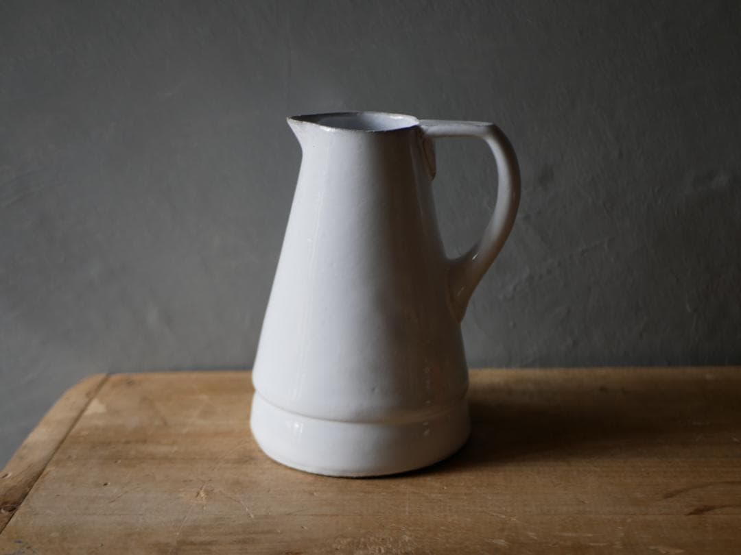 うさこ　アスティエ・ド・ヴィラット　花器　フラワーベース　パリ　ピッチャー